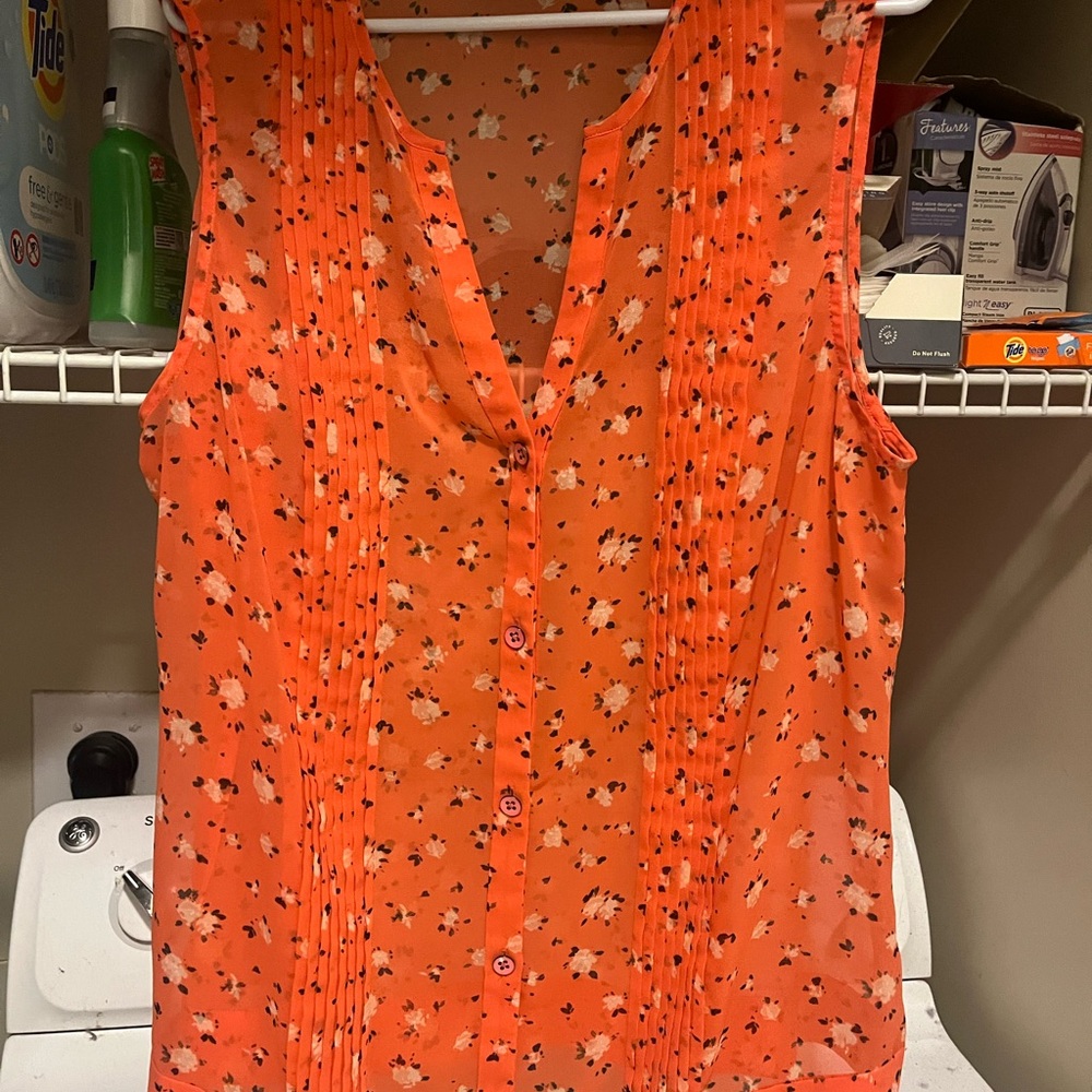 CAbi floral feminine tank, size large